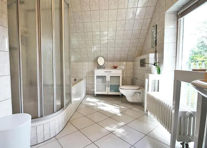 Luett Matten * ヴストロ